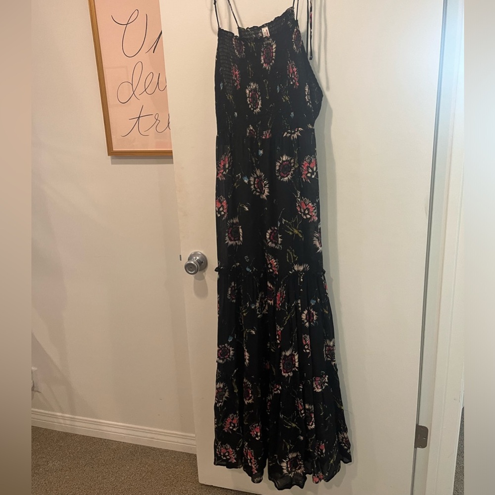 Free People maxi dress size Large. Never worn